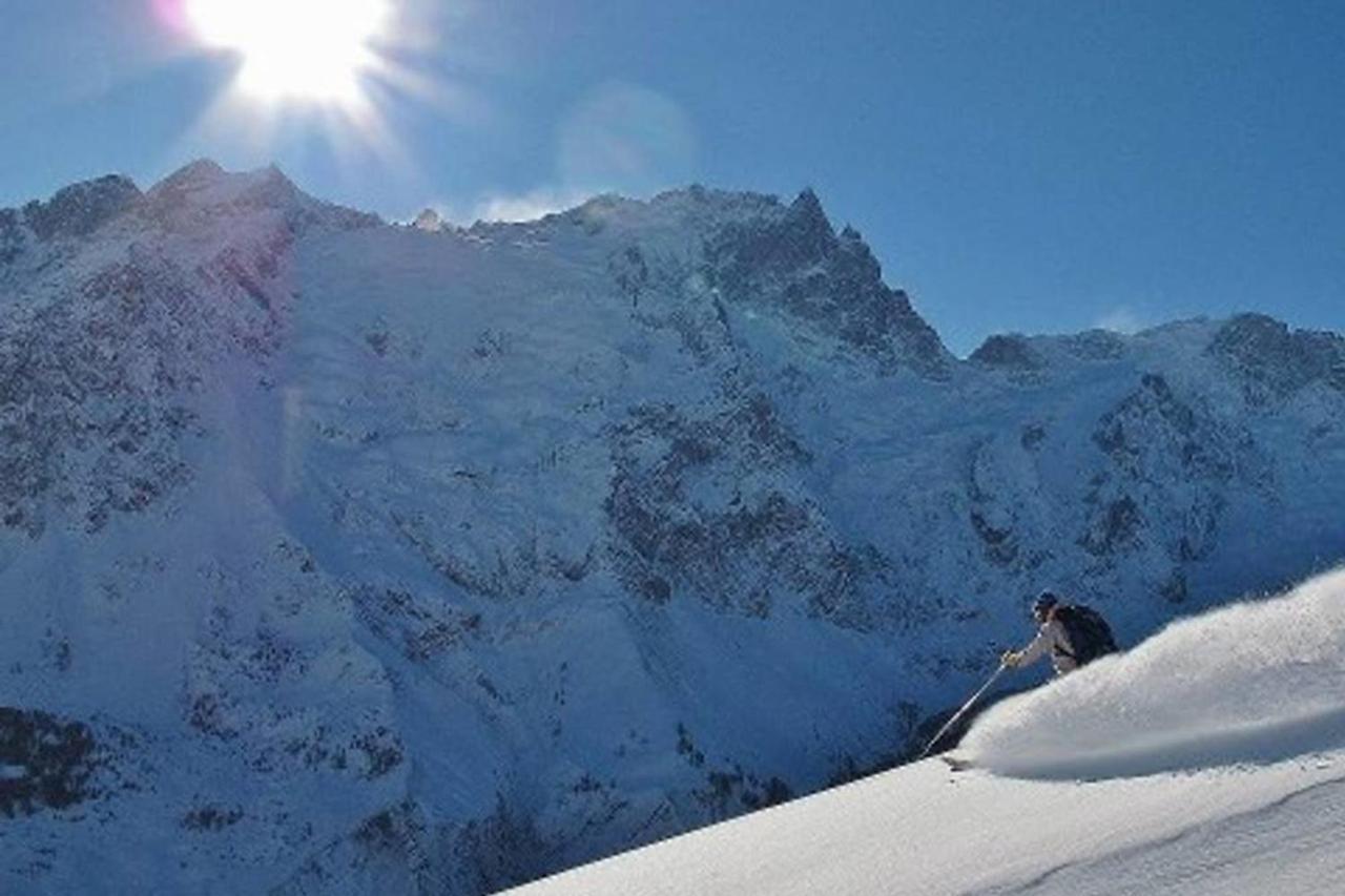 Les Enfetchores - Apartment Overlooking La Meije La Grave Bagian luar foto